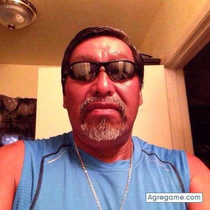 Machodos chico soltero en Othello