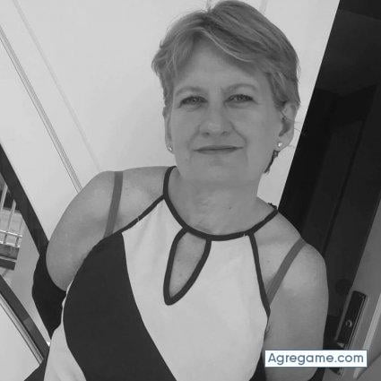 Gringita chica soltera en Loja