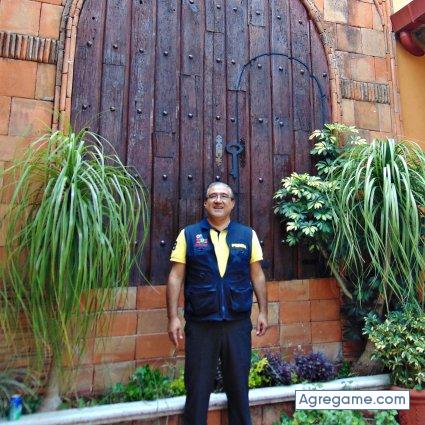 AlexUrpn chico separado en Pátzcuaro