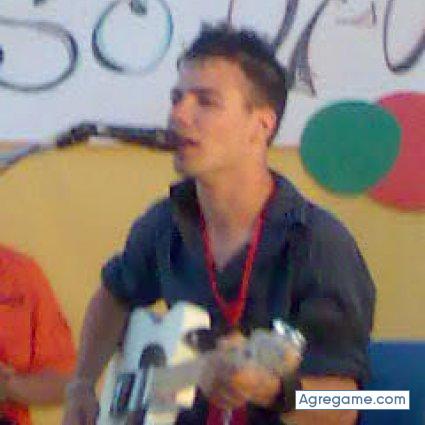 crissevi18 chico soltero en Sevilla