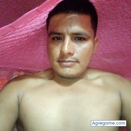 Cruz_perez chico soltero en Valladolid