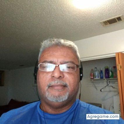 Janny65 chico soltero en 