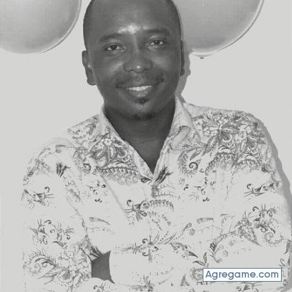 211988 chico soltero en Santo Domingo