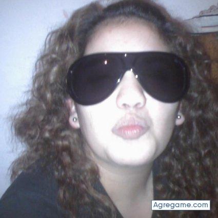 mika chica soltera en Cutral-có