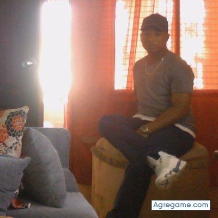 SERAFIN17 chico soltero en Los Alcarrizos