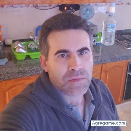 Fenixx77 chico soltero en La Ferruja Los Realejos