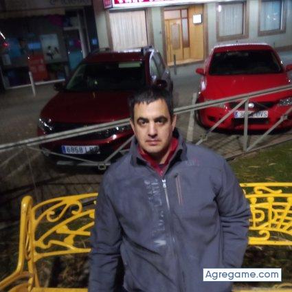 Javieroliver234 chico soltero en Cullar Vega