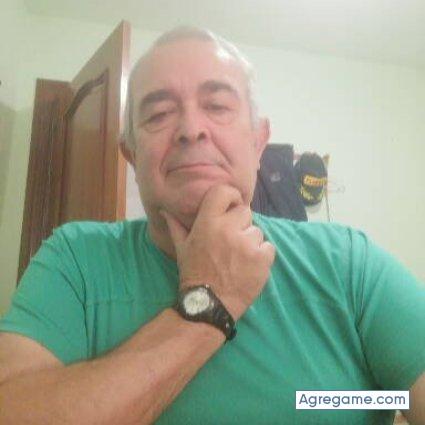 elsensorial chico soltero en Cádiz