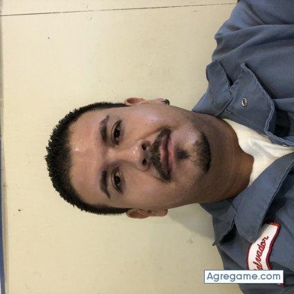 salvadornaranjo3230 chico soltero en Livingston