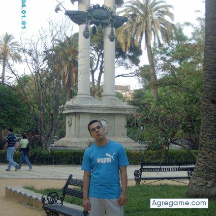 Rubencito chico soltero en Aranjuez