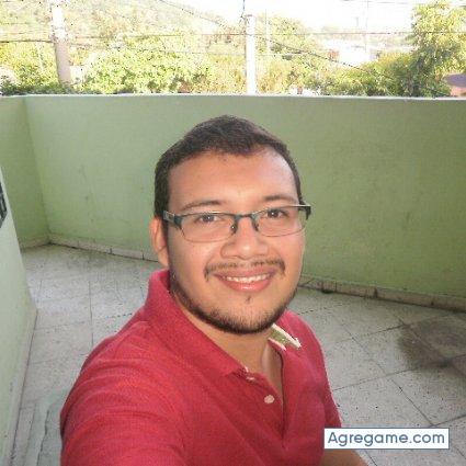 Axel07 chico soltero en San Salvador