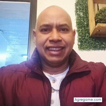 israelrivero3415 chico soltero en Chillán