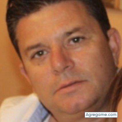 Vives40 chico soltero en Algezares