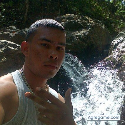 Eudilio chico soltero en Holland