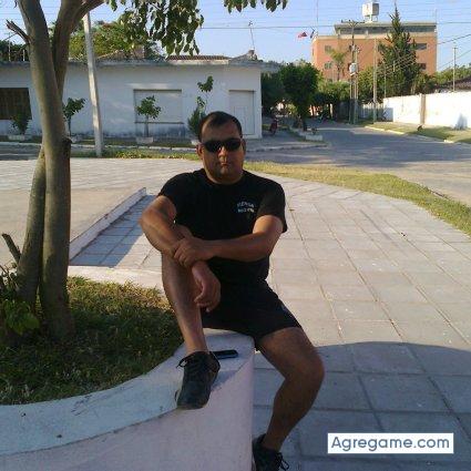 cesaramor4723 chico soltero en Quiindy