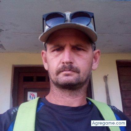 Yosban chico soltero en Aguada De Pasajeros