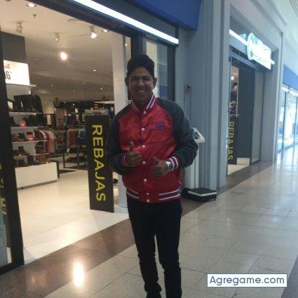 yucano38 chico soltero en Madrid