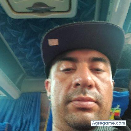 Willikal chico soltero en Bosa