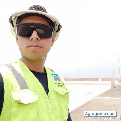 angelvasquez0192 chico soltero en Lima