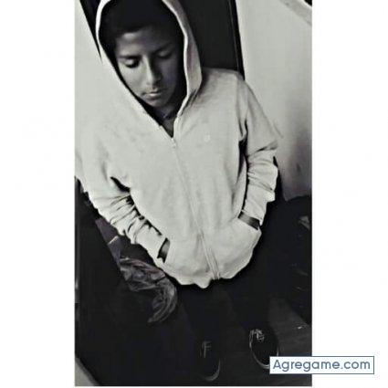 Zeuscanales chico soltero en Paracas