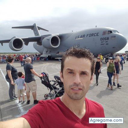 Nico1221 chico soltero en Miami