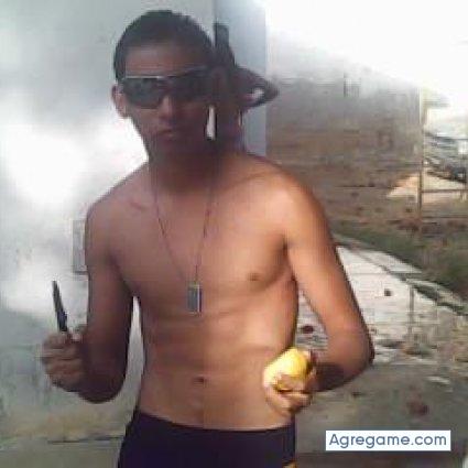 exterrex chico soltero en Cumaná