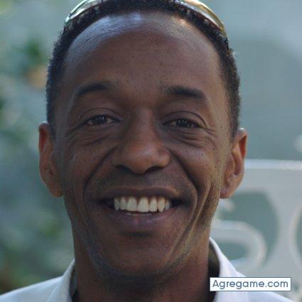 xq2864 chico soltero en Centro Habana