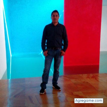 Alberelvergo chico soltero en Ascensión