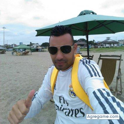 Omarmorante chico divorciado en Chongón