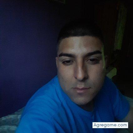 Fernandodemerlo chico soltero en Merlo