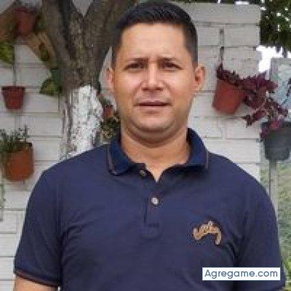 eddryssalazar chico soltero en San Antonio Del Tequendama
