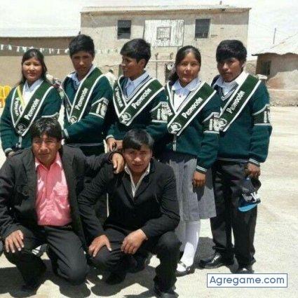 victoralvarez8321 chico soltero en Oruro