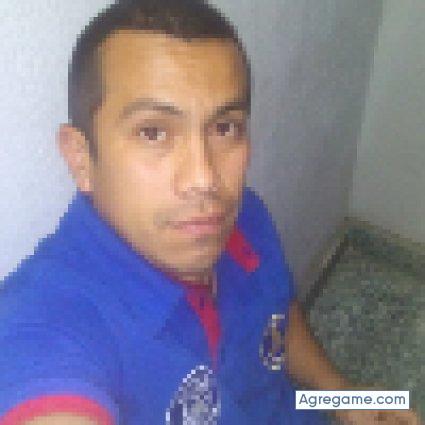 Armandogarcia27 chico soltero en San Juan Sacatepequez
