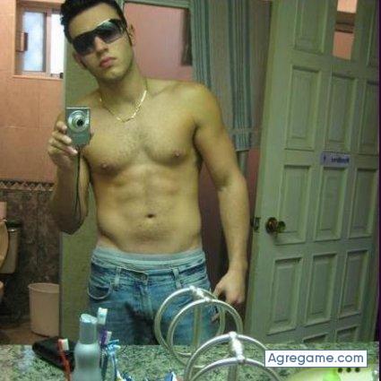 AngelSexy chico soltero en Camargo