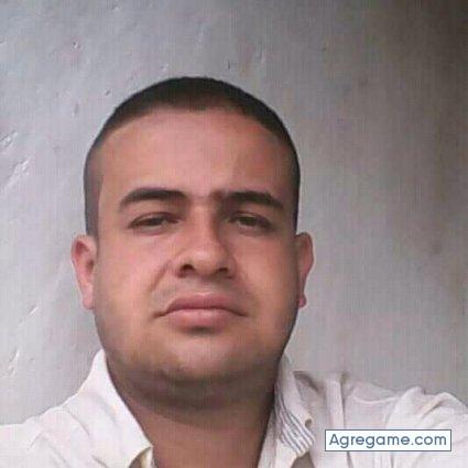 Adrianrestrepoz chico soltero en Amalfi