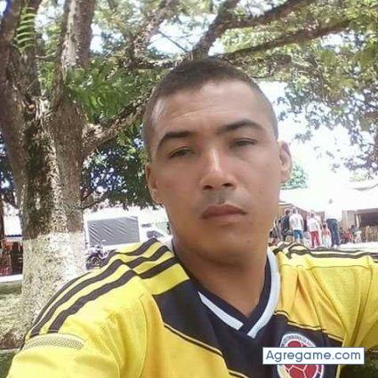 franciscoalberto3140 chico soltero en Bolombolo