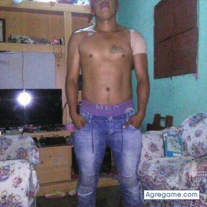 Nestor007007 chico soltero en Apopa