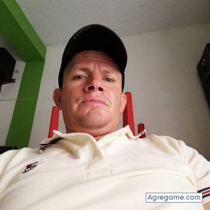 Jose0419 chico soltero en Santa Rosa Del Sur