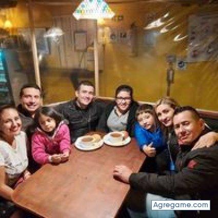 londononicolas chico soltero en Toca