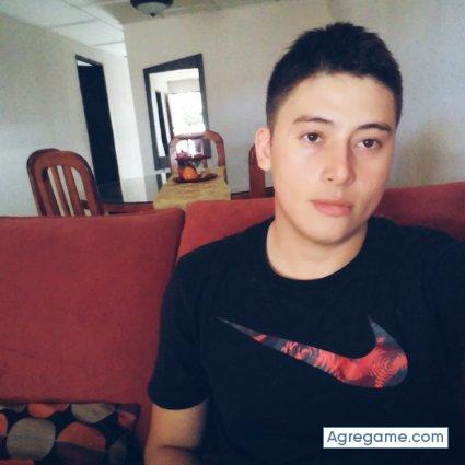 Theranjuan chico soltero en Aratoca