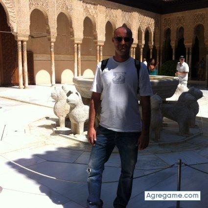 Artissta chico soltero en Córdoba
