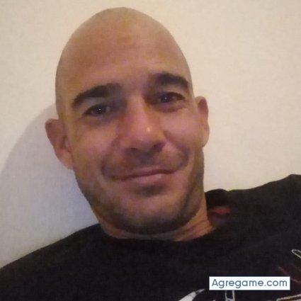 Rolandbead chico soltero en Manga