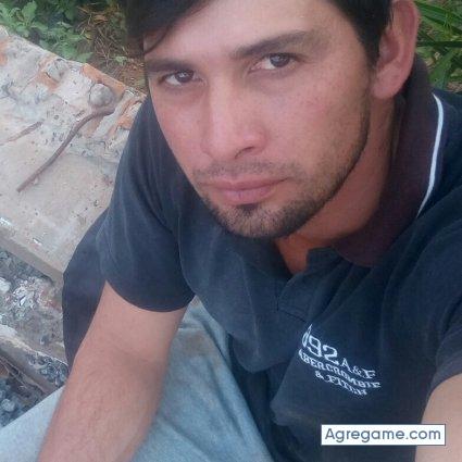 0994168406 chico soltero en Coronel Oviedo