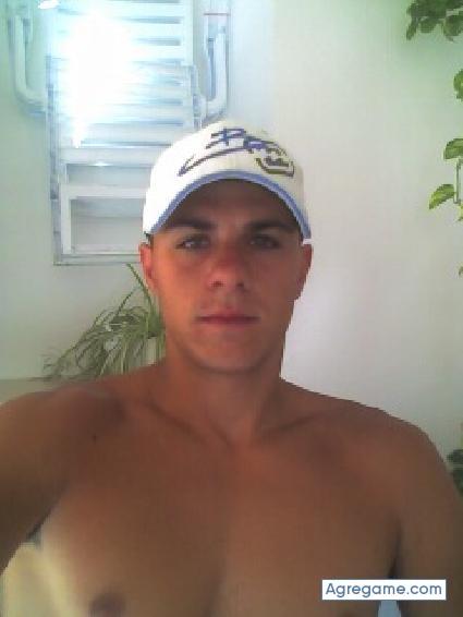juanlumg chico soltero en Huelva