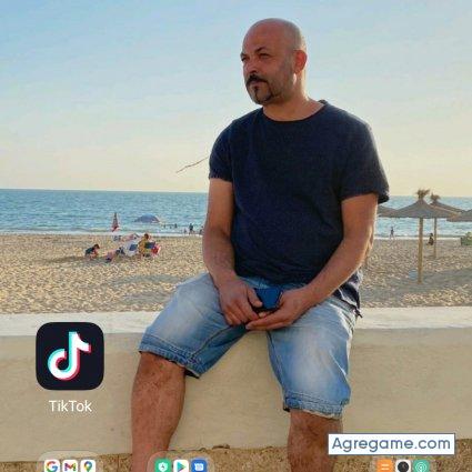 Akram123 chico soltero en Los Palacios Y Villafranca