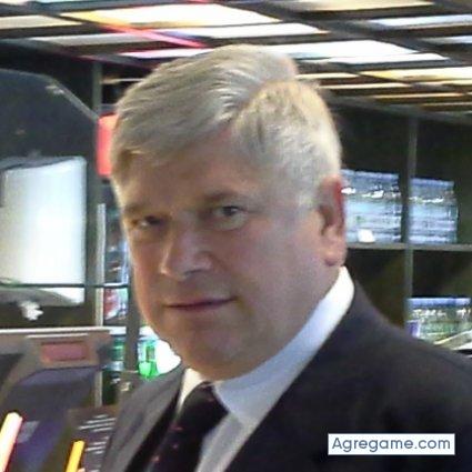 ALJOT chico soltero en 