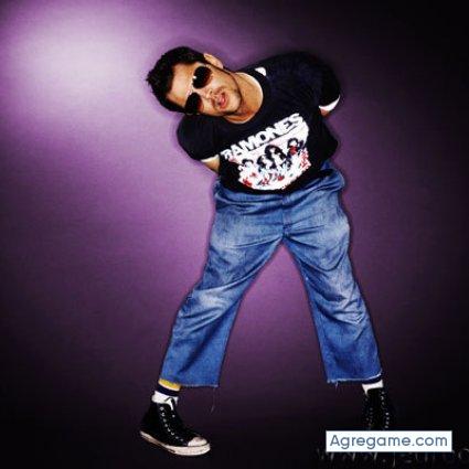 Tinchoman chico soltero en Villa Rosa