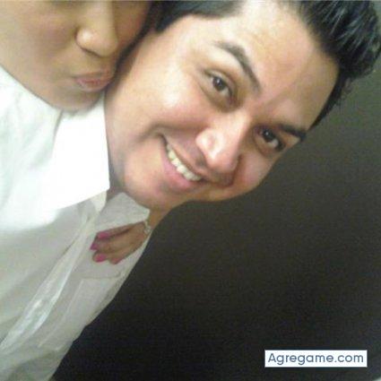 mishenai chico soltero en Newark