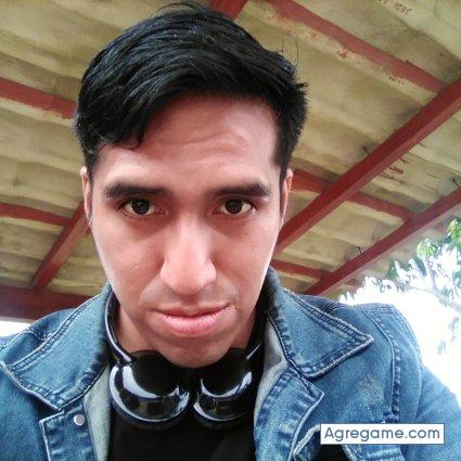 K_lel chico soltero en Puerto Bermúdez