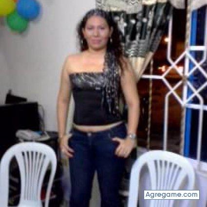 ALYX chica soltera en Barranquilla
